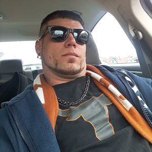 Meet your Posher, Dirt